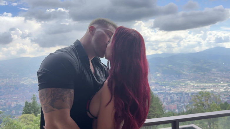 FILOUFITT: Filoufitt Picking the Best Slut in Medellin