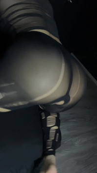 Mira How Well My Ass Bounces | of Astarioth