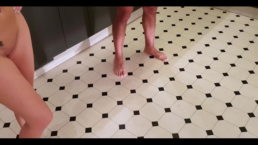 Double Pissing on the Pussies (Andy Star)