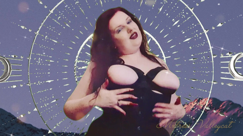 Mxtress Valleycat: Moon Goddess Hair Ritual
