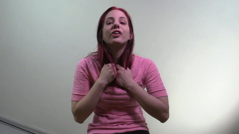 Quinn brooks: Uctívej mě Tiny- Wmv