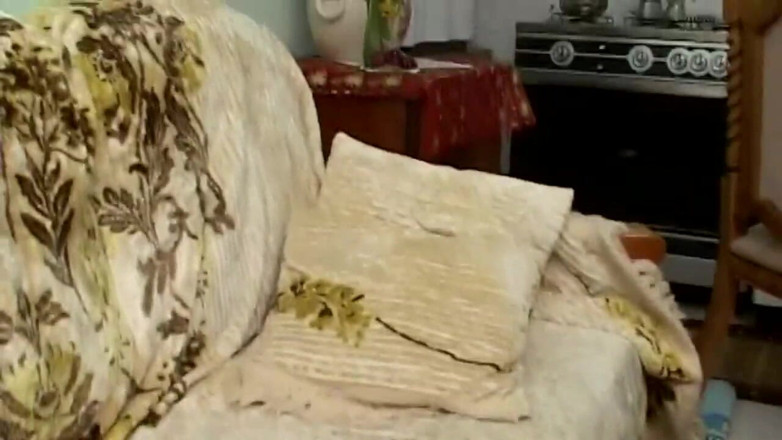 Real Home Made: Mijn vrouw pijpt me - echte Italiaanse amateur