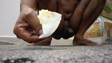 Sexy Houswife: Diri saya mengongkek dubur sayur-sayuran yang menyakitkan dengan audio suara