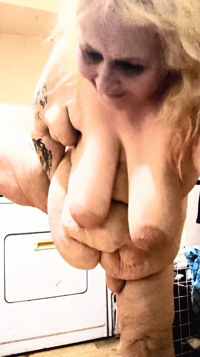 HerculesnVENUS: Řekl, že chci zkusit něco nového s U, pak se to...