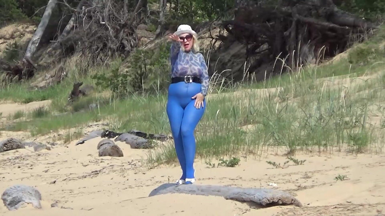 RedRoseRus: Stile blu 2 - esibizionismo in spiaggia