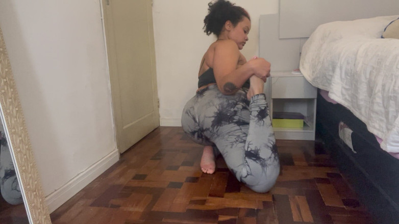 Cutiepiie Chubby: विशालकाय सुन्दर योग पादना