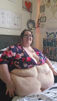 SSBBW 여신 벨리 플레이 여름 시간