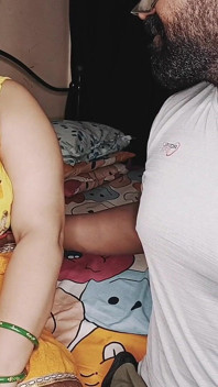 Gick till hans hus för att träffa flickvännen, där hans heta knubbig styvmamma bad att få lämna