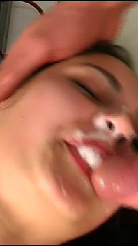 Malam-malam penuh nafsu sama pelacur seksi dan kontol ngaceng (film porno lengkap)