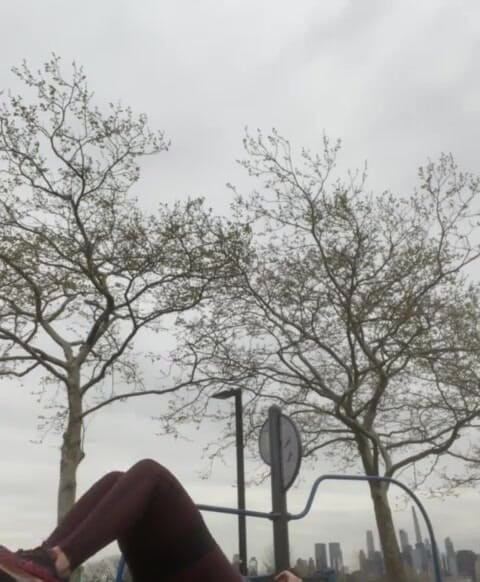 Adreena Winters: 永远不要质疑我有能力连续数小时地抽插最大的鸡巴