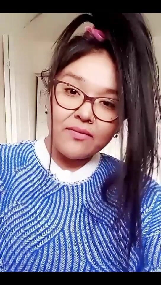 DeesDeepThroat: Voel je je een Lil Blue?