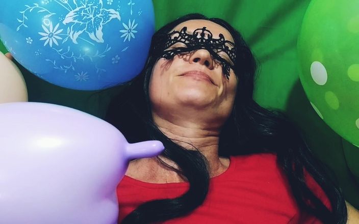 Bolly Karma: Bela esposa está pronta para o sexo.