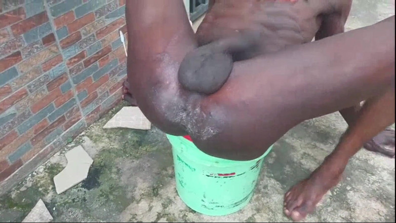 Chief_daddyy: Celá obrazovka hry, které muži hrají.