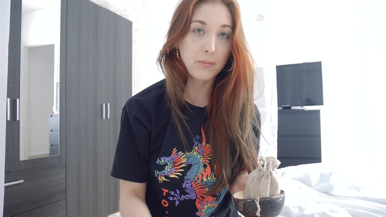 Madelaine_Rousset: Cum in your stepsis' mouth