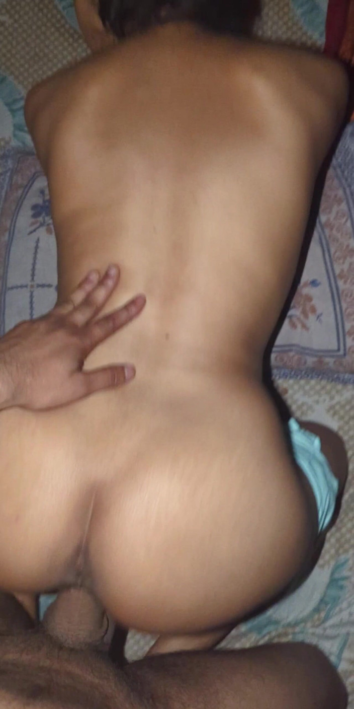 RinaKumari55: Indische man en vrouw middernachtseks