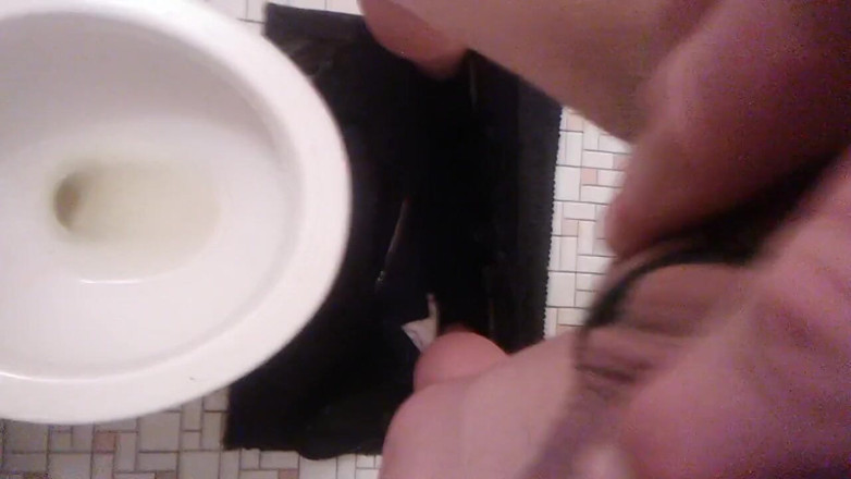 LilTaste: Pov mtf meando w / gilipollas y clítoris sin operación (1/2)