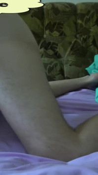 Fucked my stepmom and cum on her ass