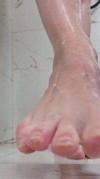 Worship Under Giantess Feet