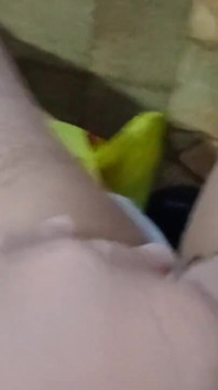 Peguei minhas colegas de quarto fazendo sexo lésbico