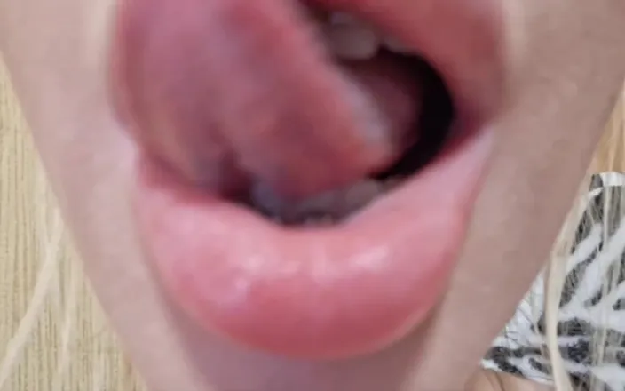 ElzaKom: Sexy Tits Teen Elza Kom