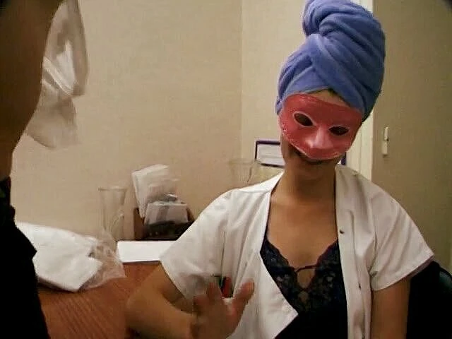 Java Consulting: 戴面具的小妞喜欢在第一人称视角中吹大鸡巴