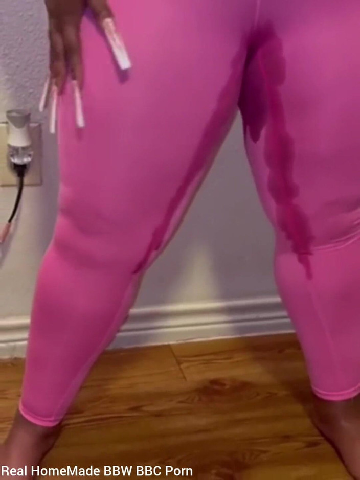 Super sexy ebony cuties: Verzweifelt nach einem weh, das mein selbst in Nylon leggings...