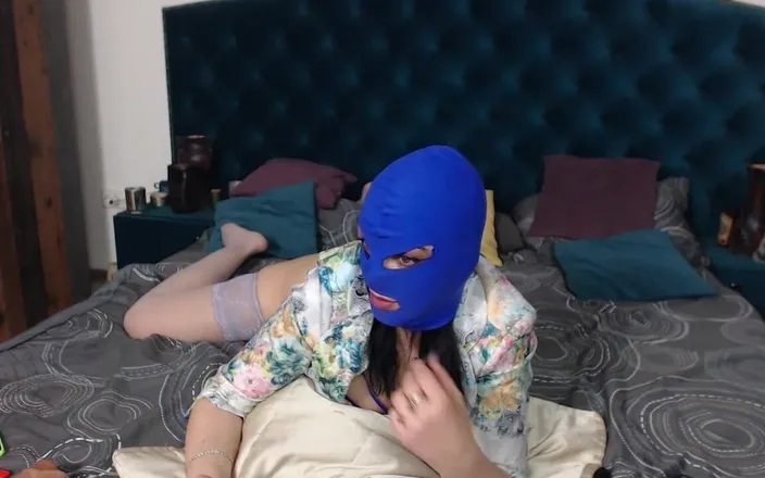MilfyCalla: Me Online