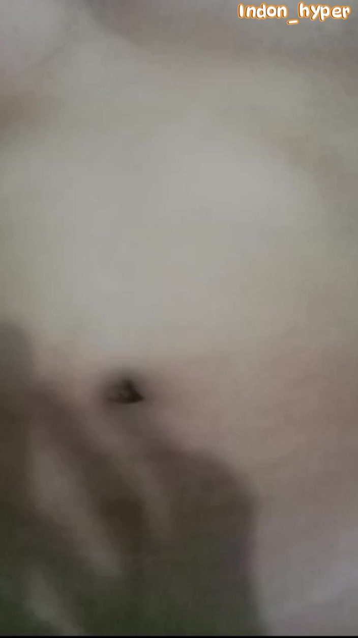 Imanuel: Aku crot di perut istriku, ahhh kenikmatan memek basah istriku