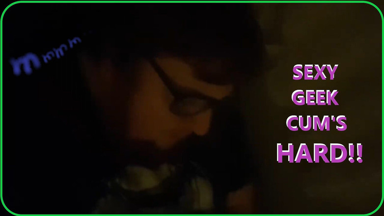 Jax harvey: Gözlüklü ve tatlı noktamı yavaşça ovuşturan seksi tarafını izle