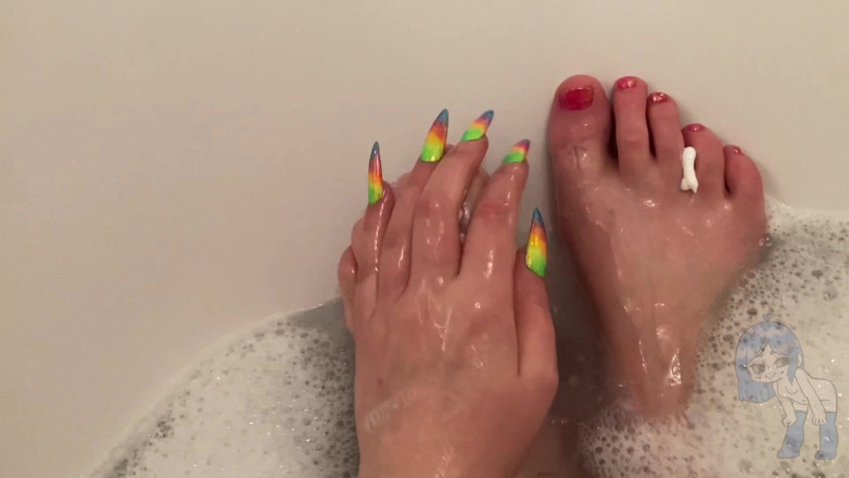 Alice Bean: Kaki di kamar mandi