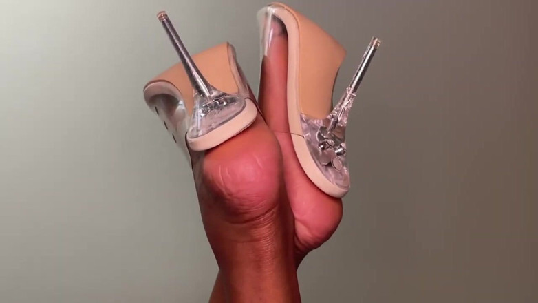 Pink Foxx: Dangling Heels While Ignoring You
