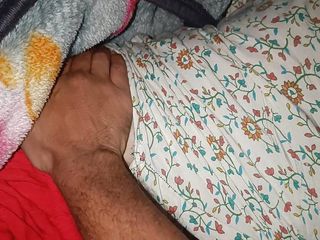 Suhana vloge: Voix hindi. J’ai baisé ma vraie demi-sœur