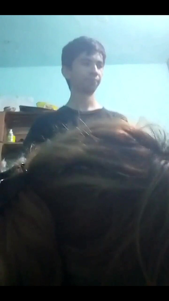 Fitcure1: हम सेल फोन के साथ सामने से फिल्माते हैं