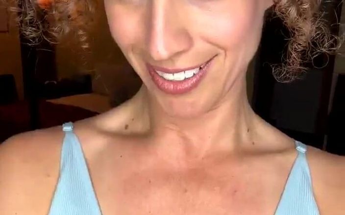 VibeWithMommy: Ei pessoal, eu quero te fazer algumas perguntas!