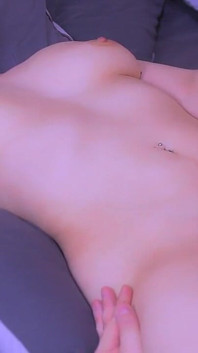 Kinky Man Pussy Eating His Girl's and She Takes Real Female Orgasm.