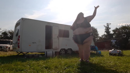 SSBBWLadyBrads: Outdoor games more fun