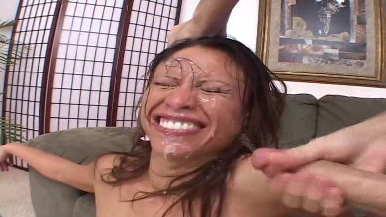 NAUGHTYPOLSKA: Threesome Heise Asian Slut - Ingoiare Sperma Anale