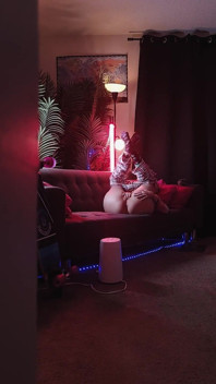 最热辣的自慰与一个热辣的夜晚