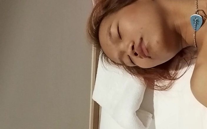 ThaiPocketRocket: フェラチオ私の男