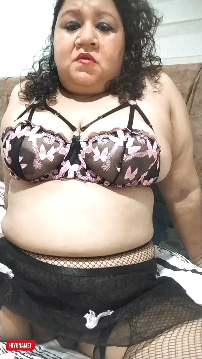 Hiyunamei-bbw: Benimle gel