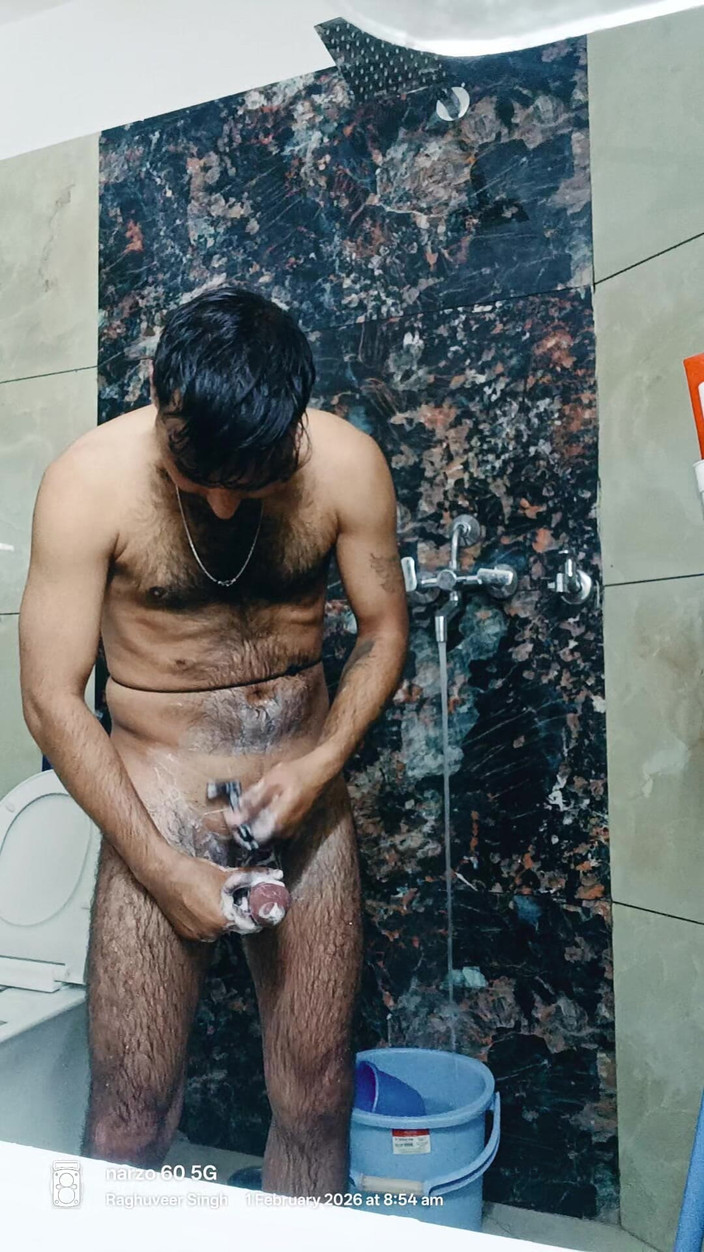 Rajasthani-old-lover: Armeemann