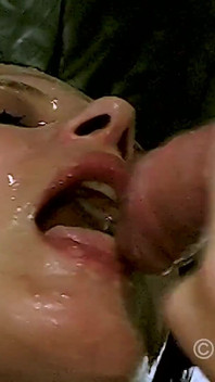 Brunette milf and her perfect blowjob