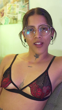 İlk kez porno yapıyorum - büyük bir yarakla oyuncu seçmeleri ve sikiş