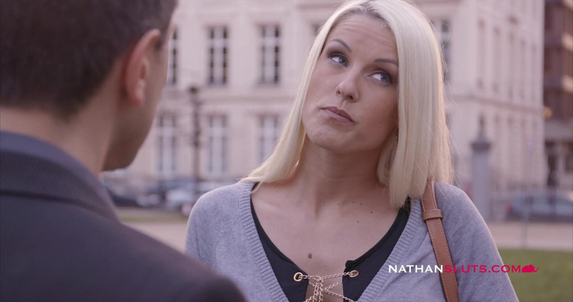 Nathansluts: Dupek czeskiego Bradburry'ego szeroko się gapił