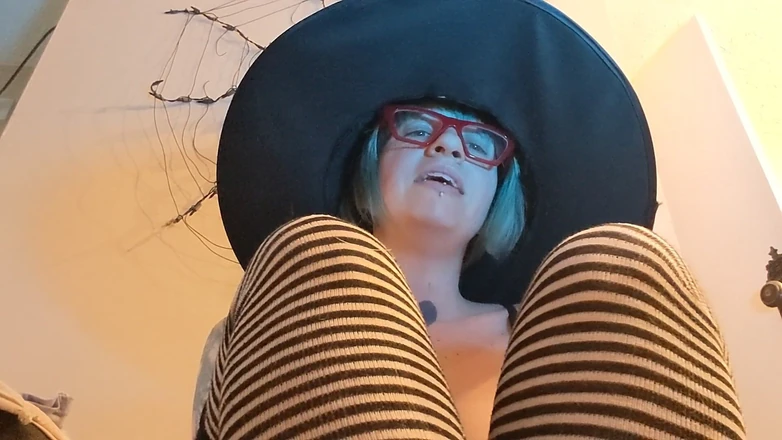 Geeky Femdom: Čarodějnice Jessica Sph