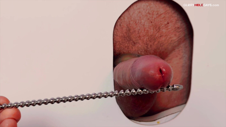 GLORYHOLEGAYS: Blond twink tânzește dur - și are parte de cbt-ul pe care îl...