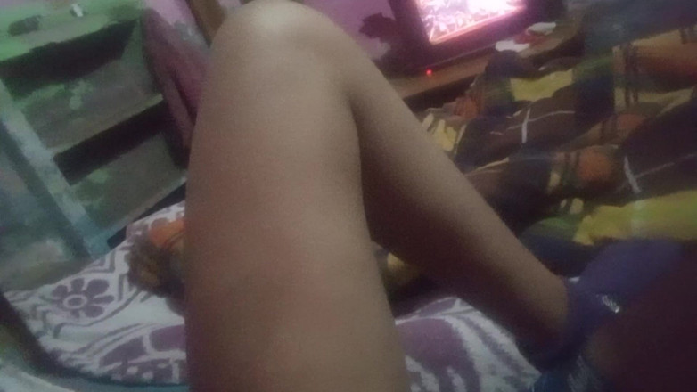 Ushala xman: Desi vesnický manžel má sex s manželkou