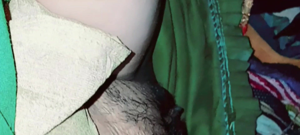 Renudbf: Šukal jsem přítelkyni svého kamaráda, když šel ven indický sexy teen!...