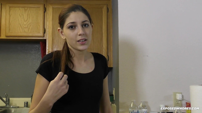 Exposed Whores Media: Miranda Miller je služka, která saje ptáka a dostane creampie