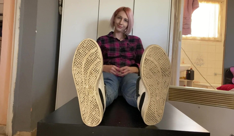Cuteblonde666: Feticismo del piede taglia 41